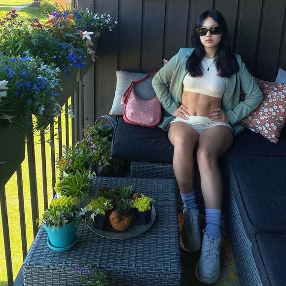 Meet your Posher, Cheyenne - Picture 13 of 13